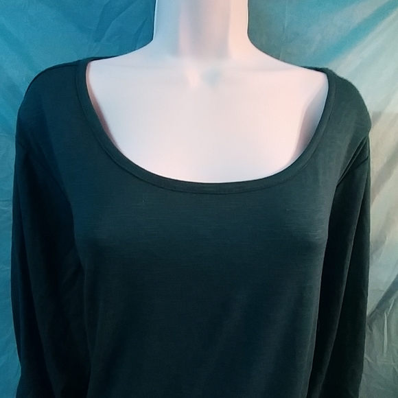 Women's Top Emerald Plus Knit Chiffon-Trim - Picture 2 of 6